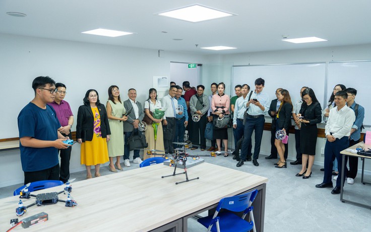 Trường ĐH đưa vào 3 phòng thí nghiệm công nghệ cao phục vụ nghiên cứu, giảng dạy