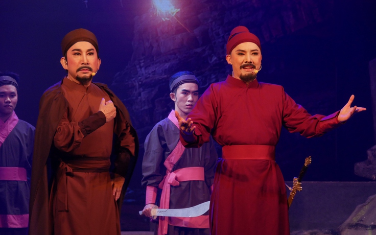 Lê Hậu - học trò Kim Tử Long làm liveshow đậm chất miền Tây