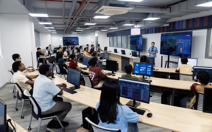 Sinh viên Văn Lang với hành trang làm chủ AI trong nghề nghiệp