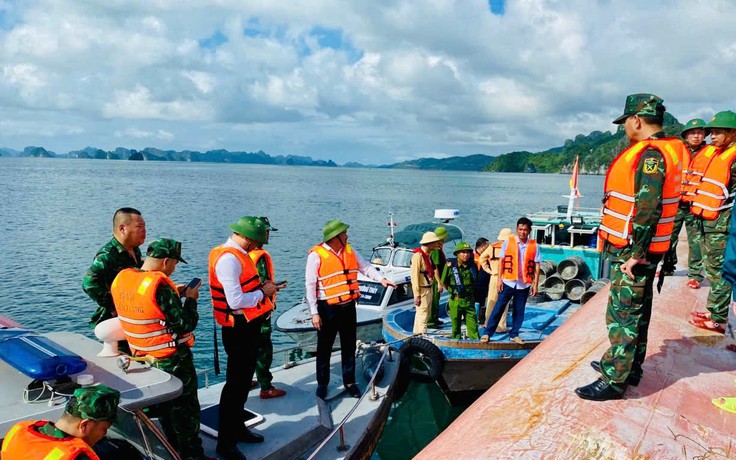 Vụ lật tàu ở Quảng Ninh: Thuyền trưởng kể 10 phút sinh tử