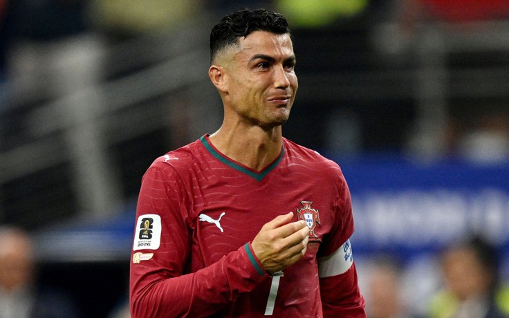 Ronaldo bất ngờ có động thái gây tranh cãi sau khi bị loại khỏi World Cup