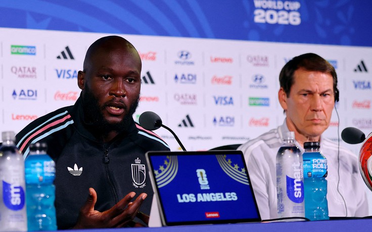 HLV đội tuyển Bỉ và Lukaku nói cứng trước tứ kết World Cup: ‘Tây Ban Nha sẽ phải toát mồ hôi’
