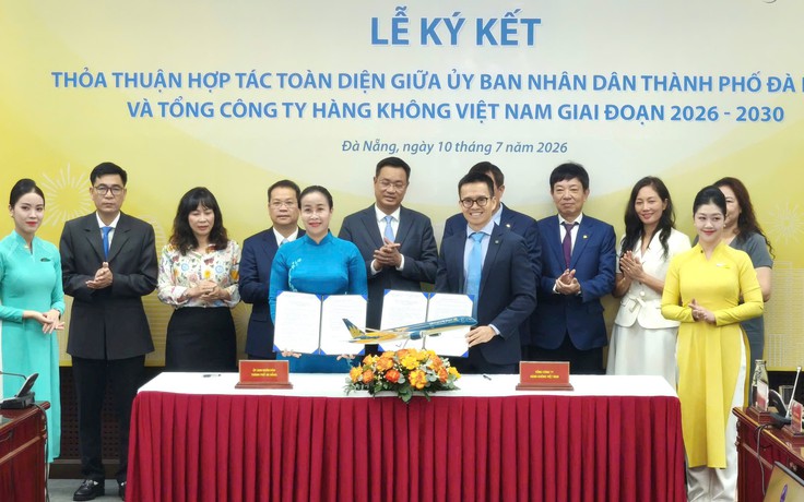 Đà Nẵng và Vietnam Airlines ký hợp tác toàn diện, hướng tới mở thêm đường bay