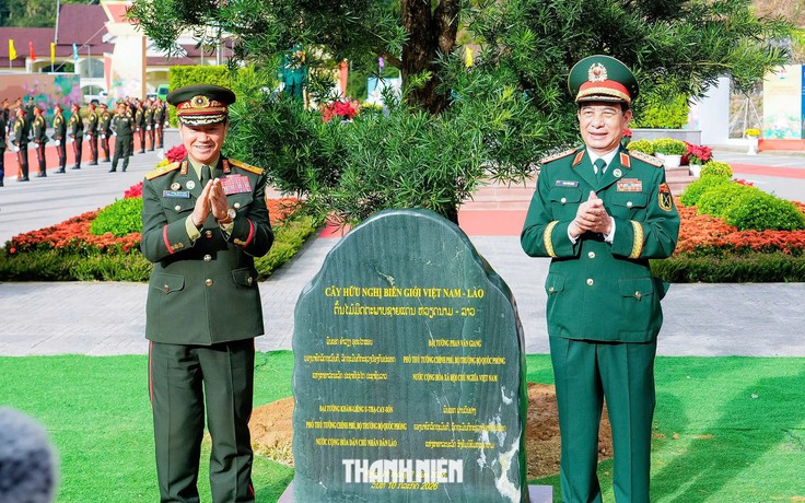 Giao lưu quốc phòng biên giới Việt Nam - Lào lan tỏa tình đoàn kết đặc biệt