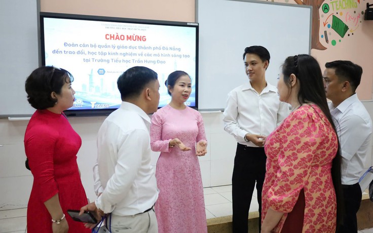Bên trong ngôi trường đầu tiên ở TP.HCM dạy tiếng Anh tăng cường từ năm 1998