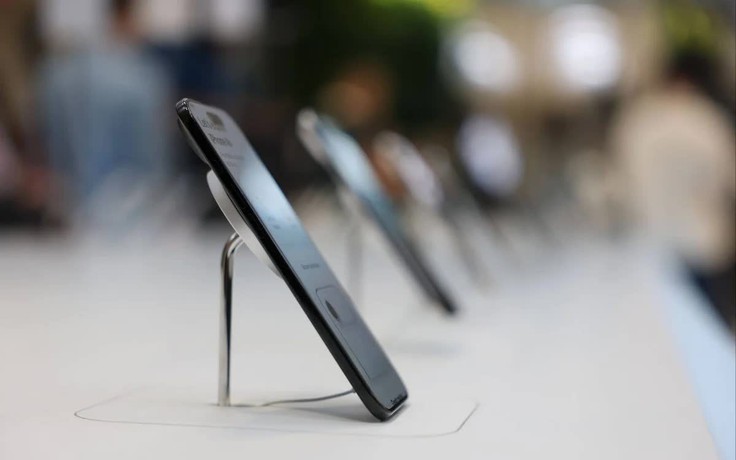 Vì sao Apple vẫn phát triển iPhone Air mới dù doanh số kém?