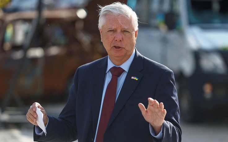 Thượng nghị sĩ Mỹ Lindsey Graham đột ngột qua đời