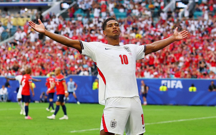 Bellingham gia nhập cuộc đua Vua phá lưới cùng Messi, Mbappe: Là tiền vệ duy nhất!