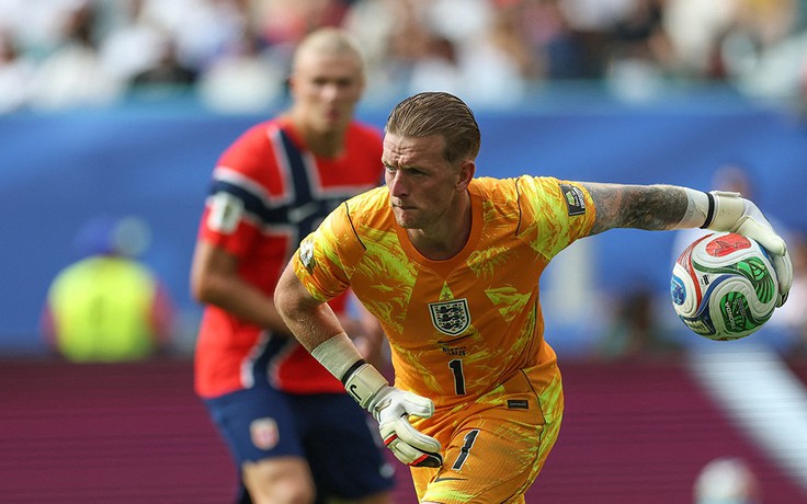 Cần công bằng hơn với Jordan Pickford