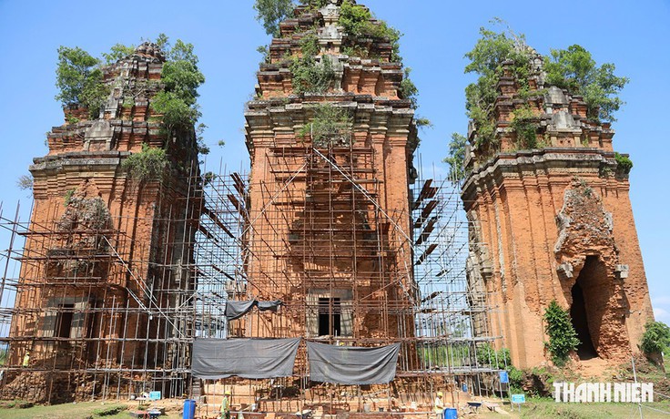 'Hồi sinh' tháp Chăm cao nhất Đông Nam Á