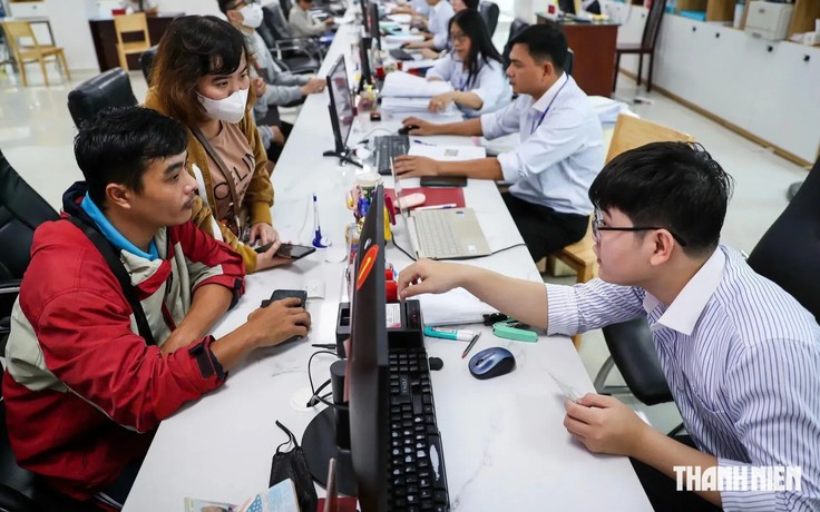 Quy định mới về tuyển dụng, chế độ và kinh doanh bên ngoài của viên chức