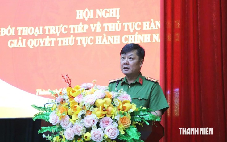 Công an TP.HCM đối thoại trực tiếp với người dân về thủ tục hành chính