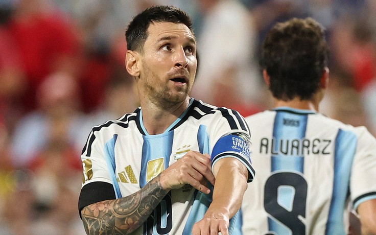 'Bí ẩn' chuyện Messi đá cho Argentina 21 năm, nhưng chưa từng đối đầu Anh