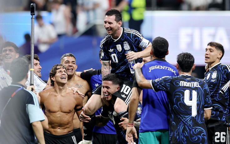 Messi phá sâu kỷ lục kiến tạo giúp Argentina ngoạn mục đánh bại Anh: Giới hạn nào cho M10?