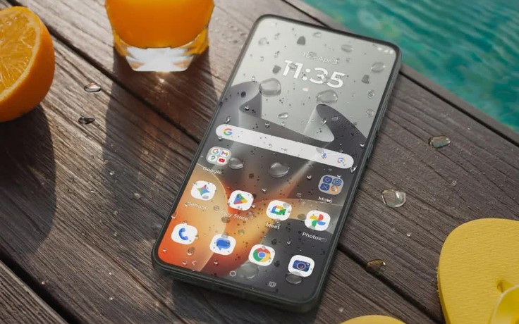 Motorola trở lại đường đua với một 'flagship killer' đích thực