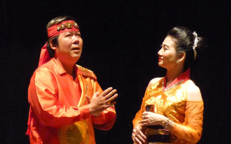 Khi sân khấu đối thoại cùng đời sống