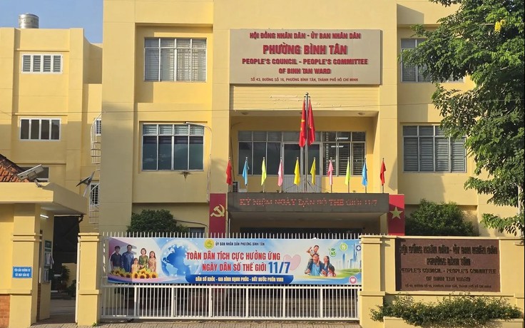 Con phân bổ về trường cách nhà 8 km, phụ huynh được điều chỉnh bằng cách nào?