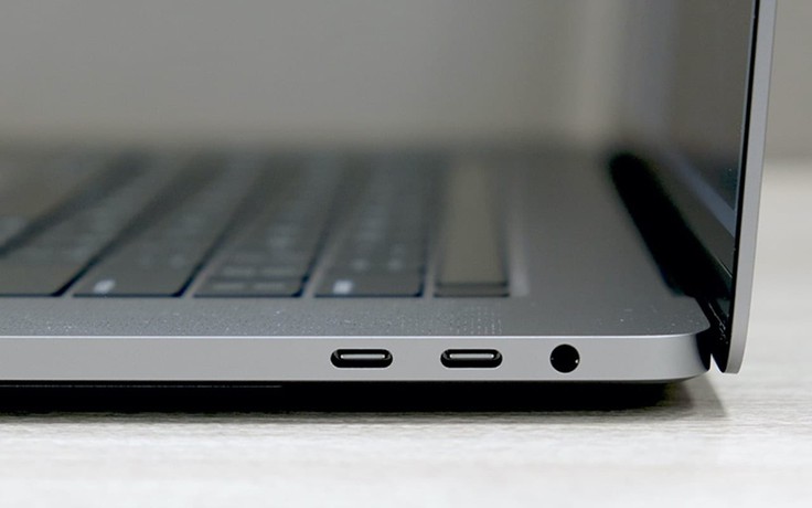 Laptop có nhiều cổng USB-C, vì sao chỉ một cổng nhận sạc?