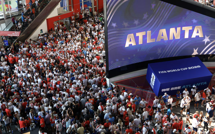 Cơn sốt vòng tay 'huyền thoại' tại World Cup 2026