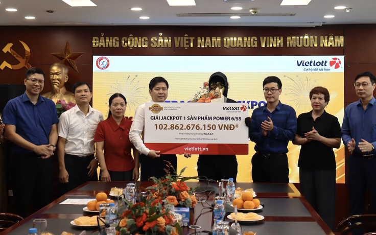 Chuyên gia người Hàn Quốc trúng hơn 100 tỉ Jackpot của Vietlott
