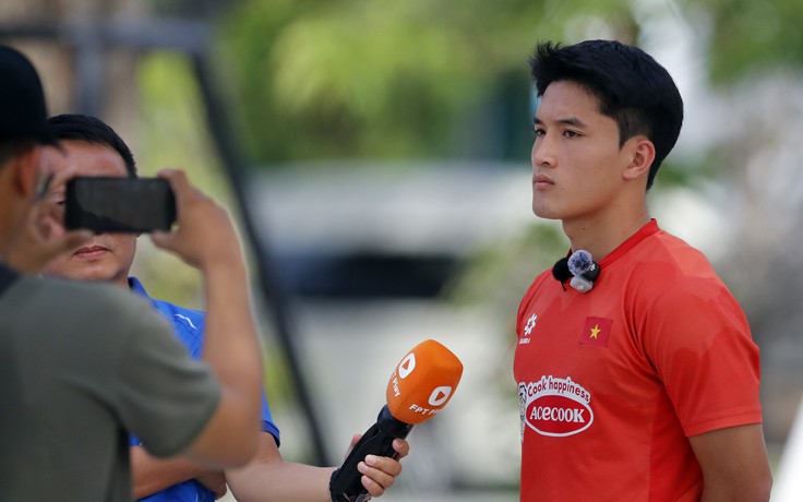 Sao trẻ U.23 Ngọc Mỹ khát khao được thầy Kim trao suất đá chính đội tuyển Việt Nam