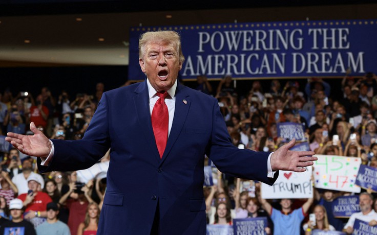 Ông Trump dọa giáng đòn tấn công lớn chưa từng có vào Iran