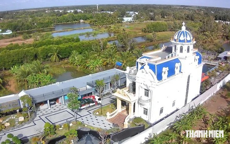 Chủ tịch UBND tỉnh tiếp chủ 'tòa nhà đẹp nhất Cà Mau'