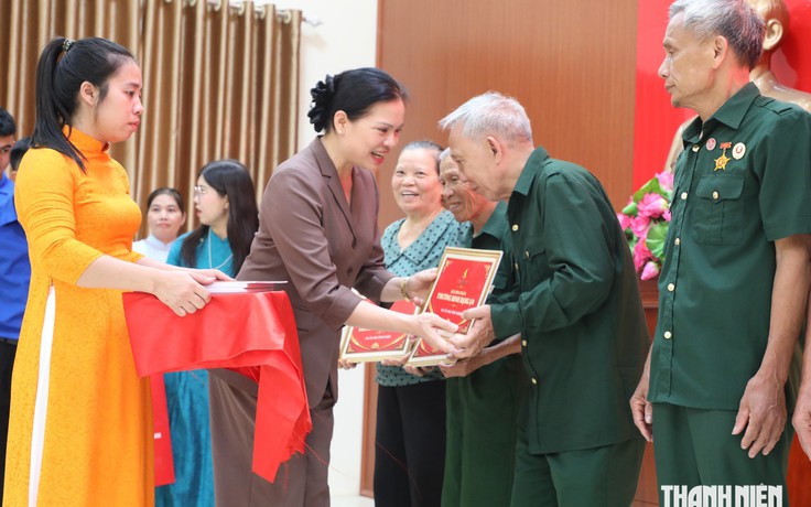 Tặng mỗi Mẹ Việt Nam Anh hùng, thương binh nặng một căn nhà trị giá 700 triệu