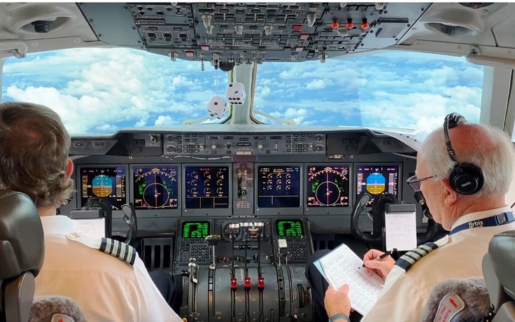 Bên trong Bệnh viện bay Orbis có gì đặc biệt?