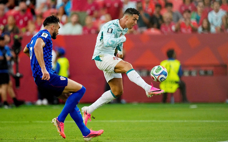 Ronaldo khiến thế giới gọi tên