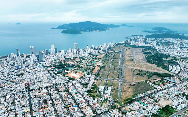 Đất 'kim cương' sân bay Nha Trang cũ giữa lúc xét xử Hậu 'pháo'
