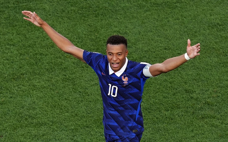Vụ Mbappe bị phân biệt chủng tộc: Chính trị gia Paraguay quá vô lý khi dọa kiện, bắt 'nạn nhân' xin lỗi