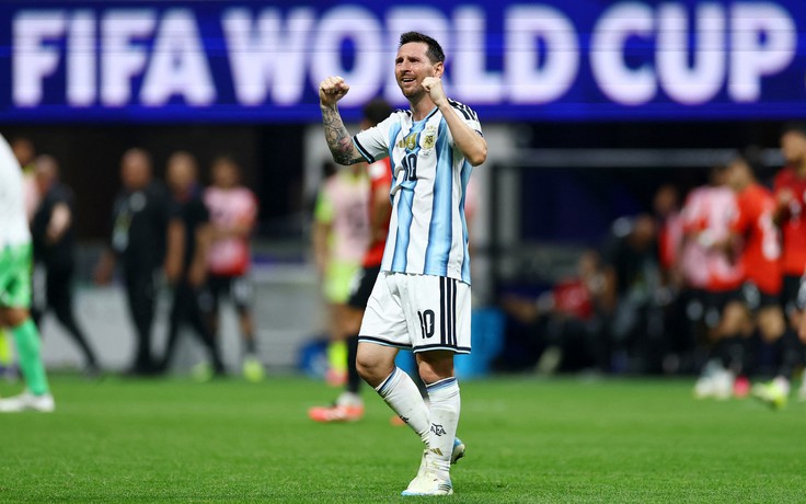 Argentina 3-2 Ai Cập: Messi vẫn ở lại World Cup 2026, Tango lội ngược dòng nghẹt thở