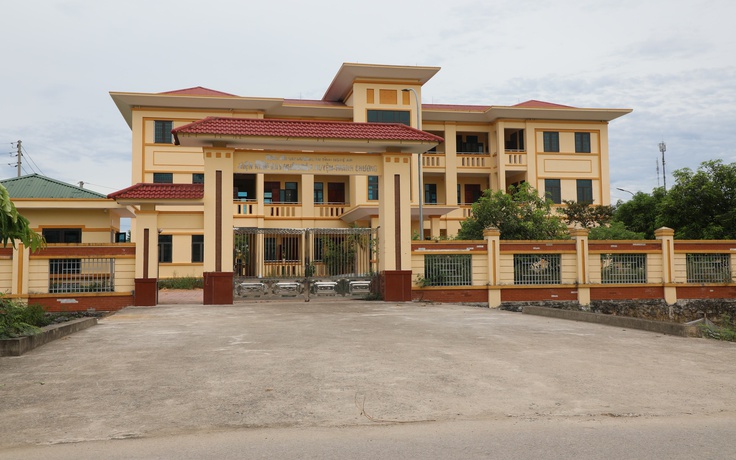 Cấp thiết xử lý trụ sở dôi dư: Chuyển giao, cho thuê và đấu giá