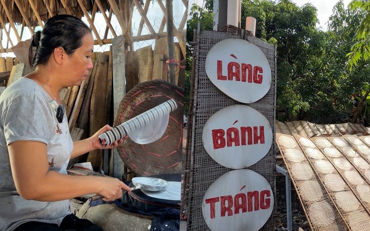 Giữ lửa làng nghề bánh tráng ở Phú Hòa Đông