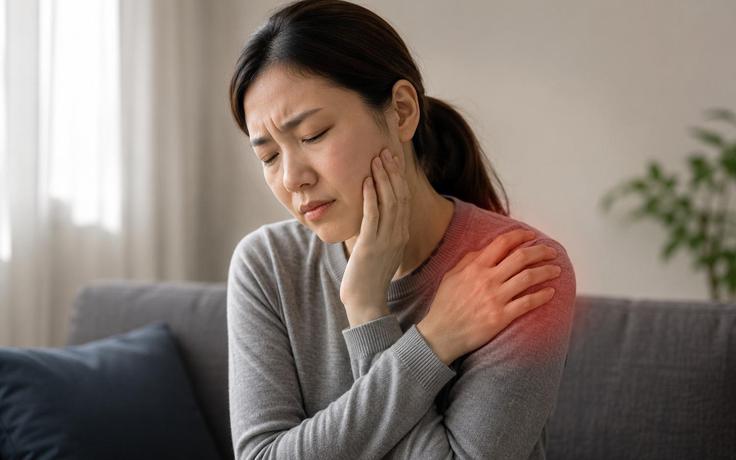 Bác sĩ cảnh báo: Đừng nhầm cơn đau tim với cảm cúm hay sốt siêu vi