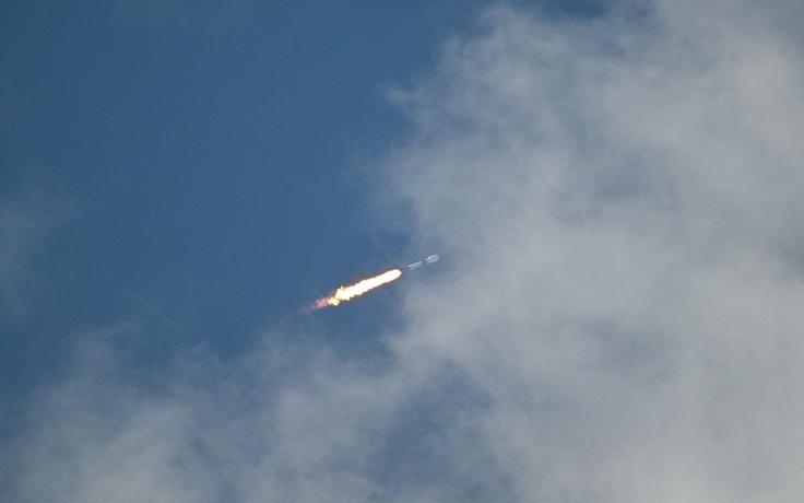 Tên lửa SpaceX sắp đâm vào mặt trăng