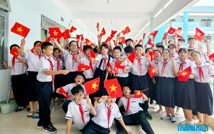 Sáp nhập trường học, trường đạt chuẩn quốc gia còn được công nhận không?