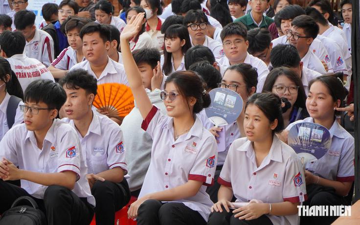 Cần Thơ: Đạt 35 điểm 4 môn thi tốt nghiệp THPT được thưởng 5 triệu đồng