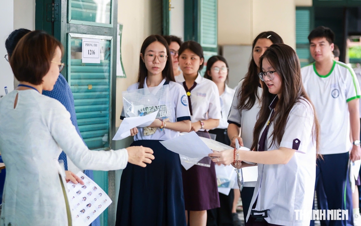 Điểm chuẩn trúng tuyển và điều kiện tiếng Anh Trường ĐH Việt Đức
