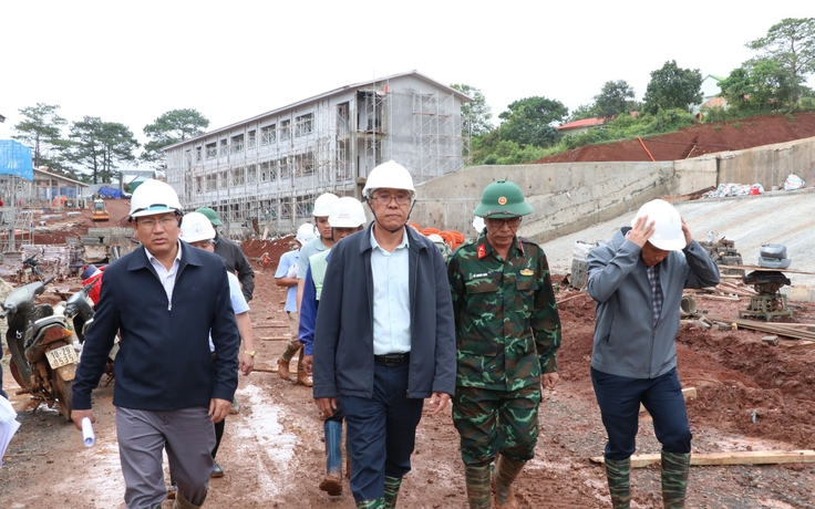 Hai trường phổ thông nội trú liên cấp ở Lâm Đồng chạy đua tiến độ