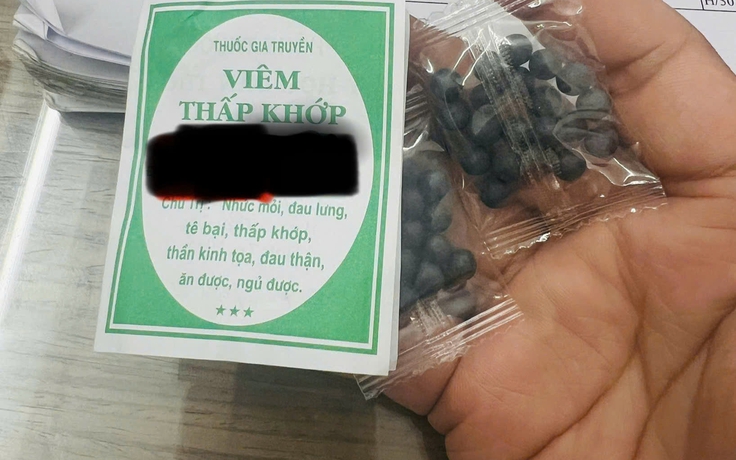 Uống thuốc nam không rõ nguồn gốc: Bác sĩ cảnh báo nguy cơ sức khỏe