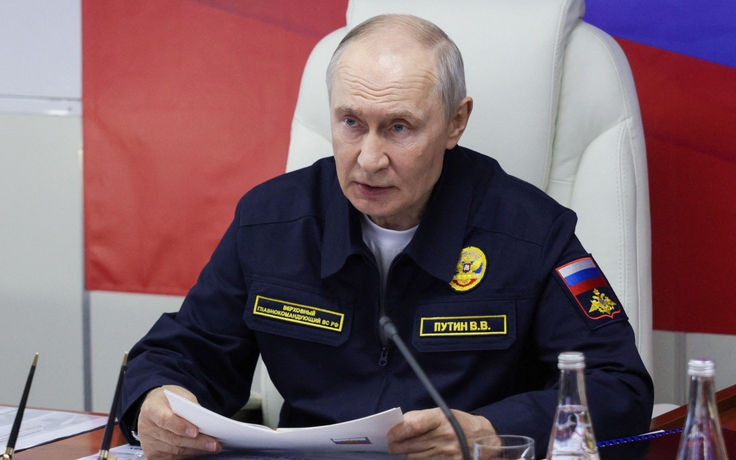 Ông Putin dọa đáp trả tương xứng nếu EU bắt tàu Nga