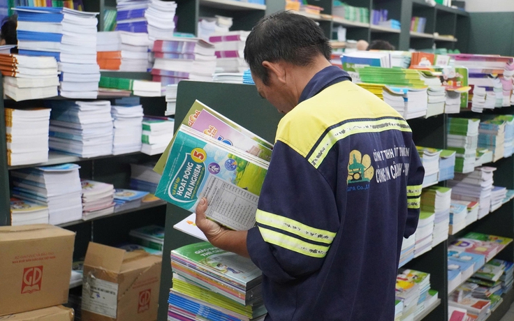 13 địa phương miễn phí sách giáo khoa, phụ huynh vẫn muốn mua sách thì tới đâu?