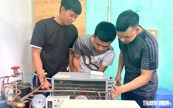 Có thể kết hợp dạy trực tiếp và trực tuyến với trung học nghề