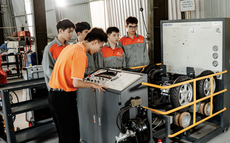 Bước ngoặt ngành công nghệ ô tô và chiến lược đào tạo của FPT Polytechnic 