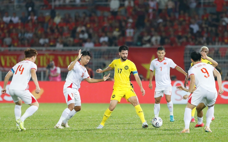 Báo Malaysia: ‘Đội tuyển Việt Nam quá mạnh, khó có phép màu nào cho chúng ta'