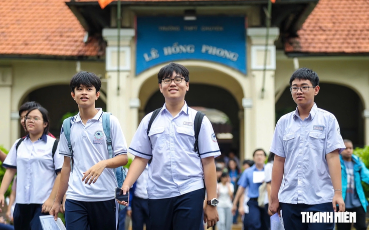 Thi vào lớp 10 hai môn: giảm hay dồn áp lực?