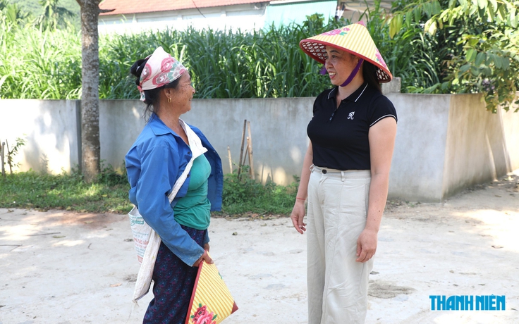 Trưởng thôn hành động: Người 'gánh team' của bản