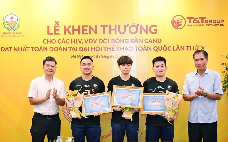 Đinh Anh Hoàng cùng đội bóng bàn CAND nhận thưởng lớn 2,2 tỉ đồng cho thành tích lịch sử